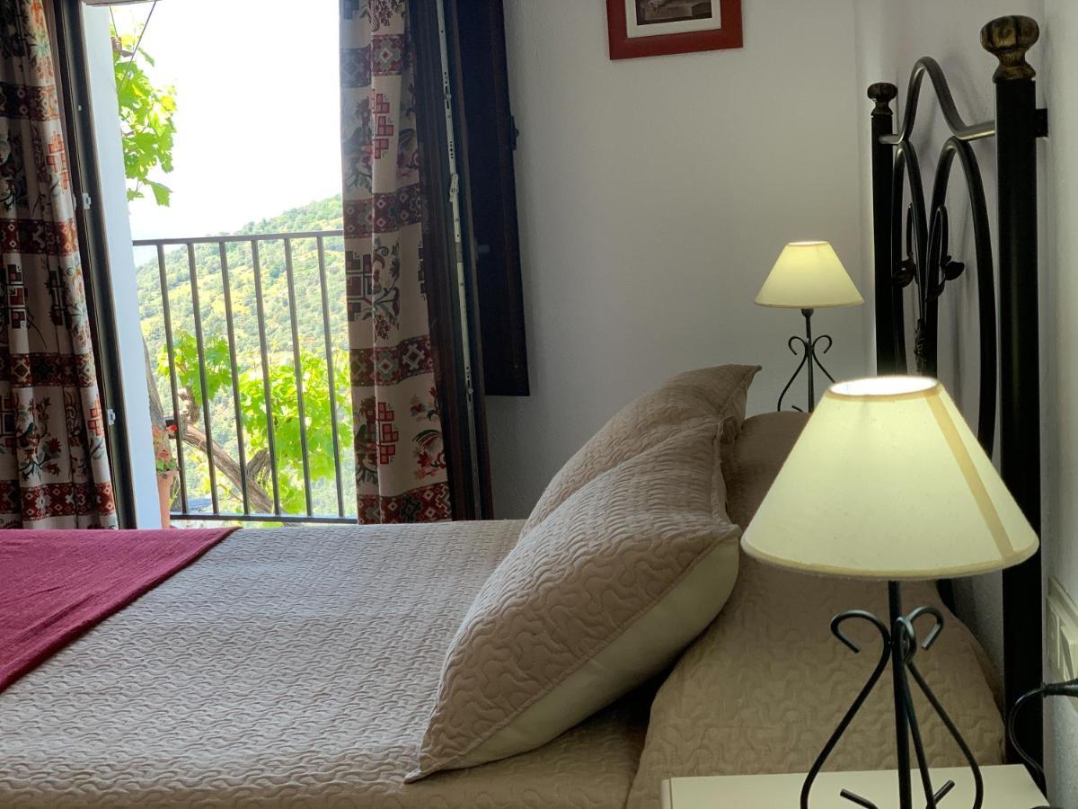 Hostal Rural Atalaya Capileira Bagian luar foto